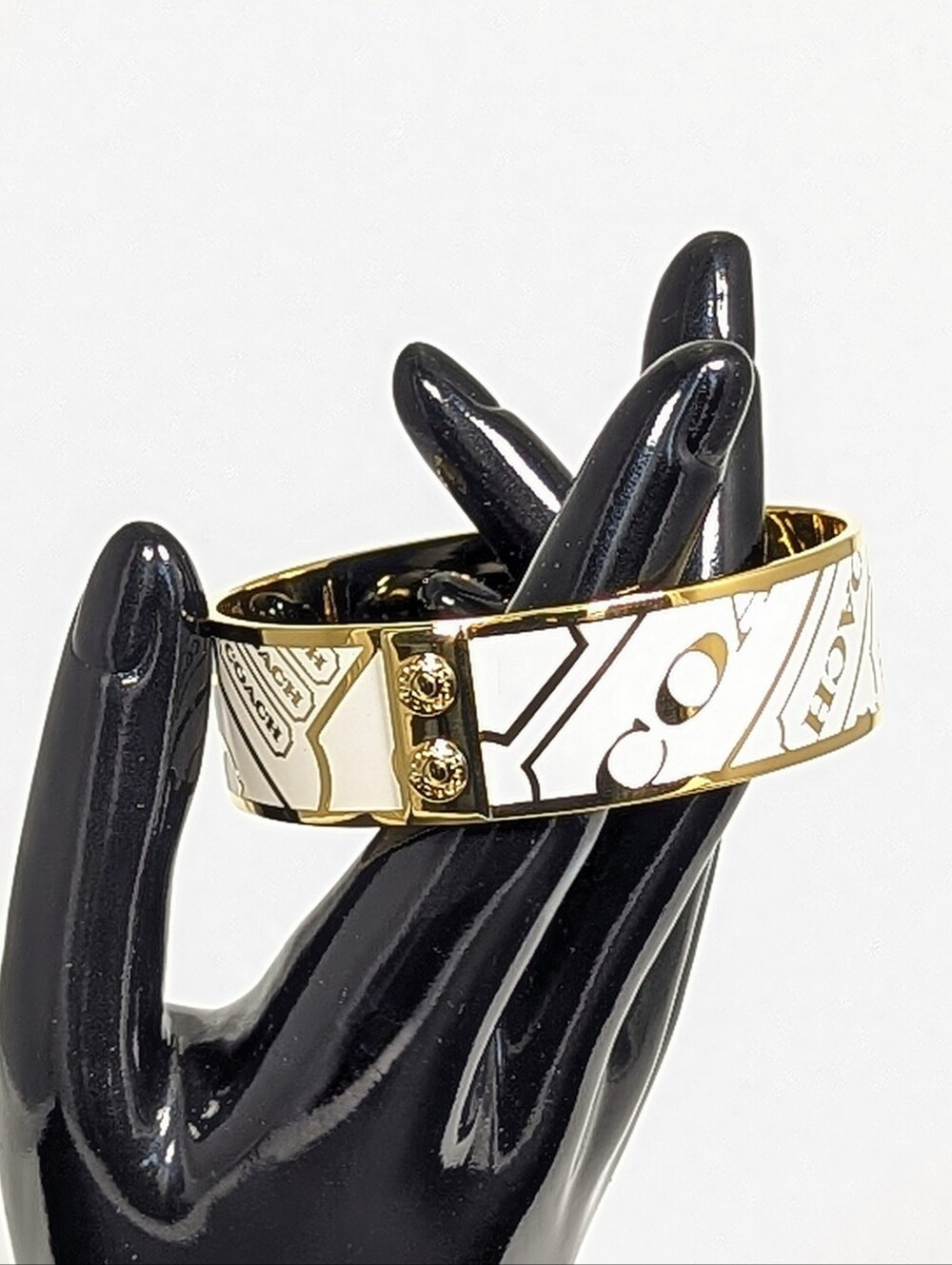 Rare Coach Ticket Motif Wide Bangle White Enamel Gold Tone 60g Continuous Band - Picture 7 of 9